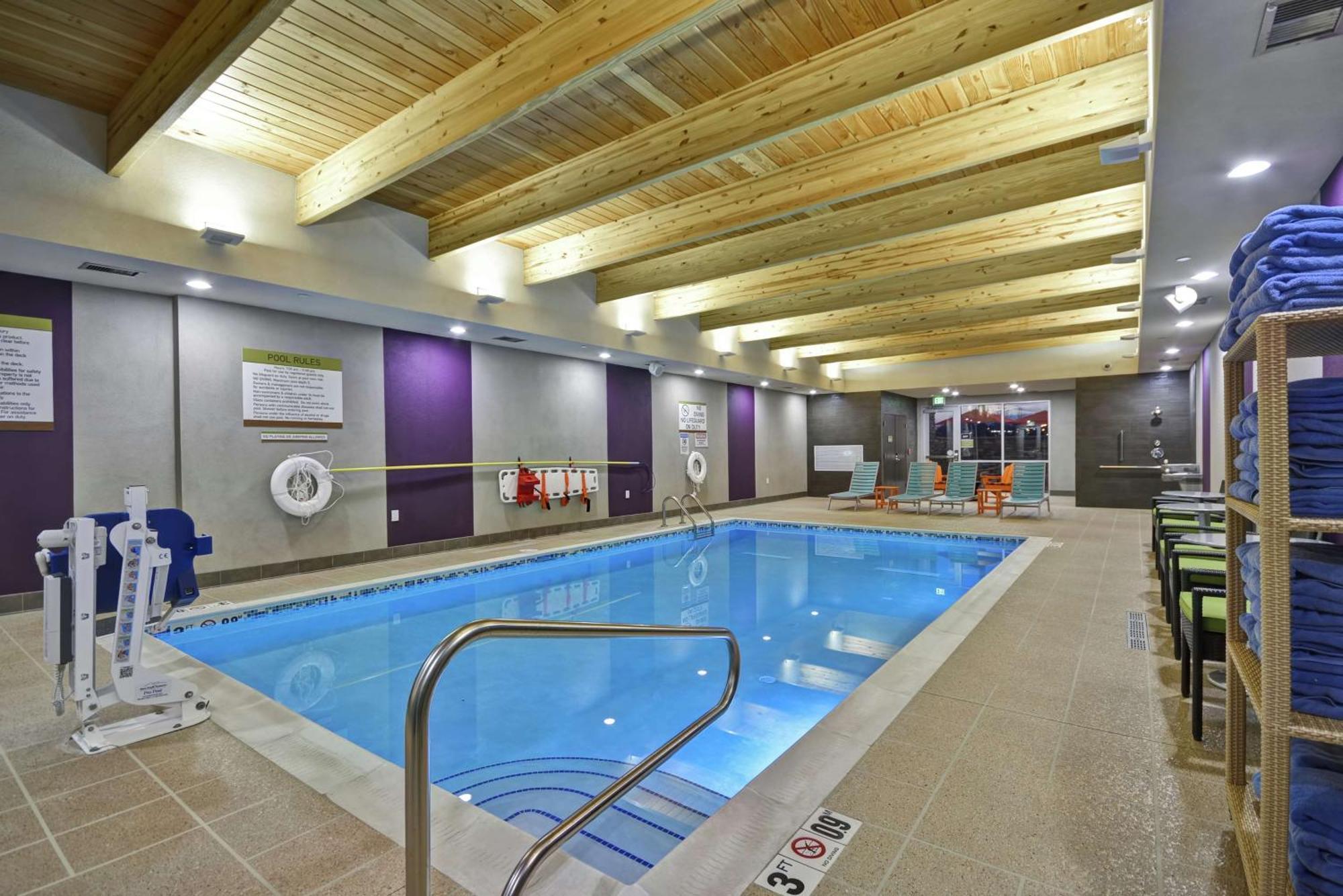 Home2 Suites By Hilton Stow Akron Esterno foto
